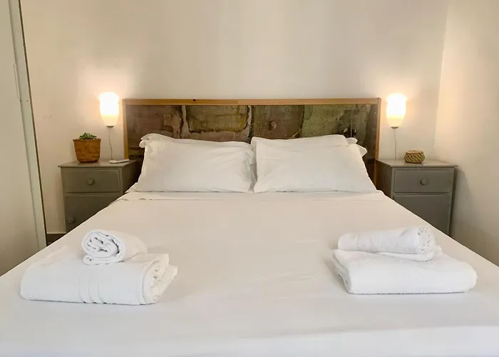 Vatican Apartment 118